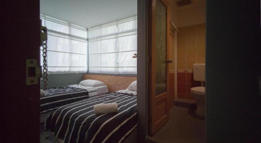 Koptel Budget Hotel Kuching Eksteriør bilde