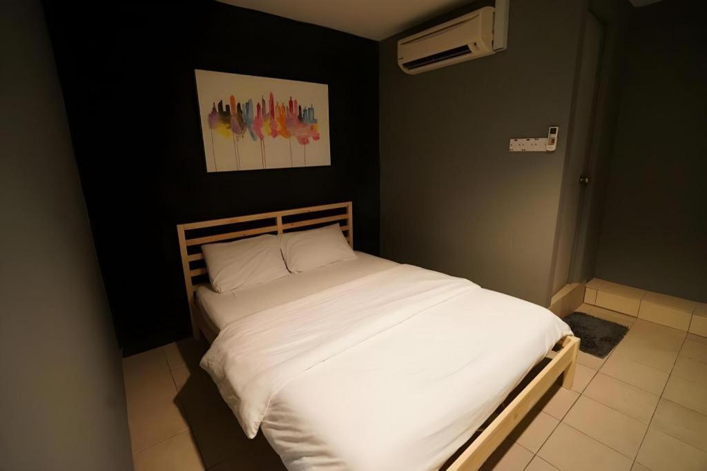 Koptel Budget Hotel Kuching Eksteriør bilde